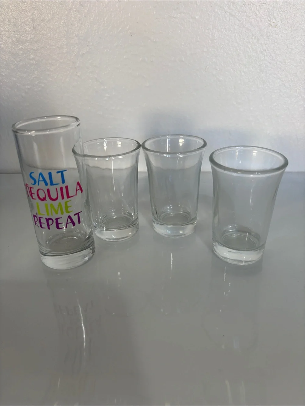 Clear Glass Shot Glass Set with Colorful Tequila Design